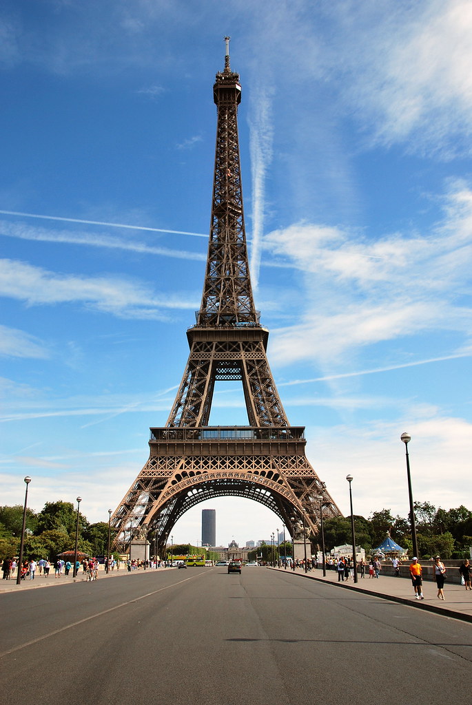 Enjoy in Paris: A Scenic Highlights Walk photo 2